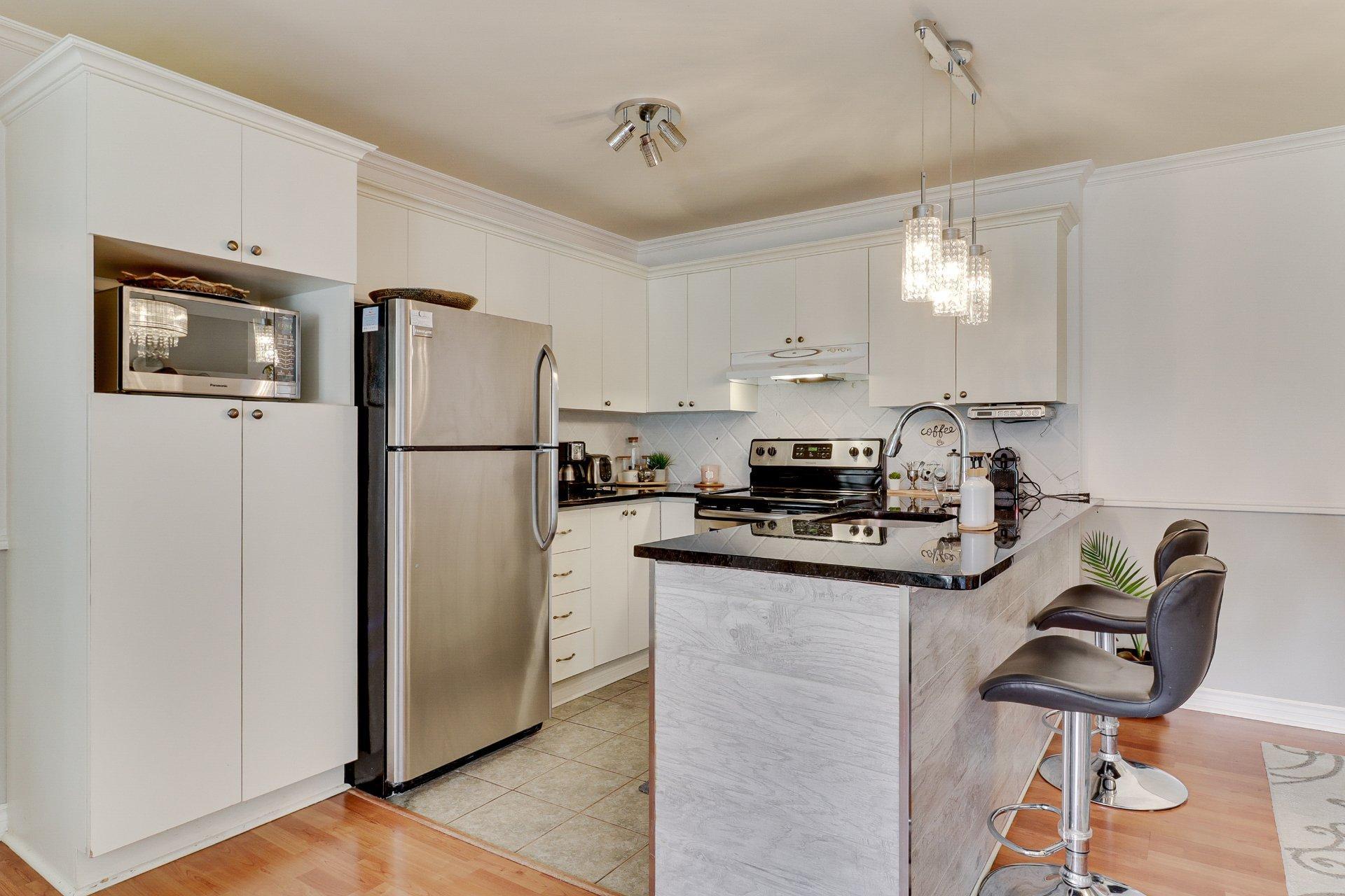 









1239


Boul. Iberville

, 401,
Repentigny (Repentigny),




QC
J5Y3H7

