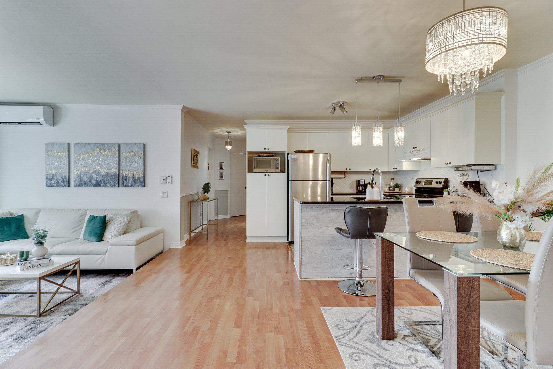 









1239


Boul. Iberville

, 401,
Repentigny (Repentigny),




QC
J5Y3H7

