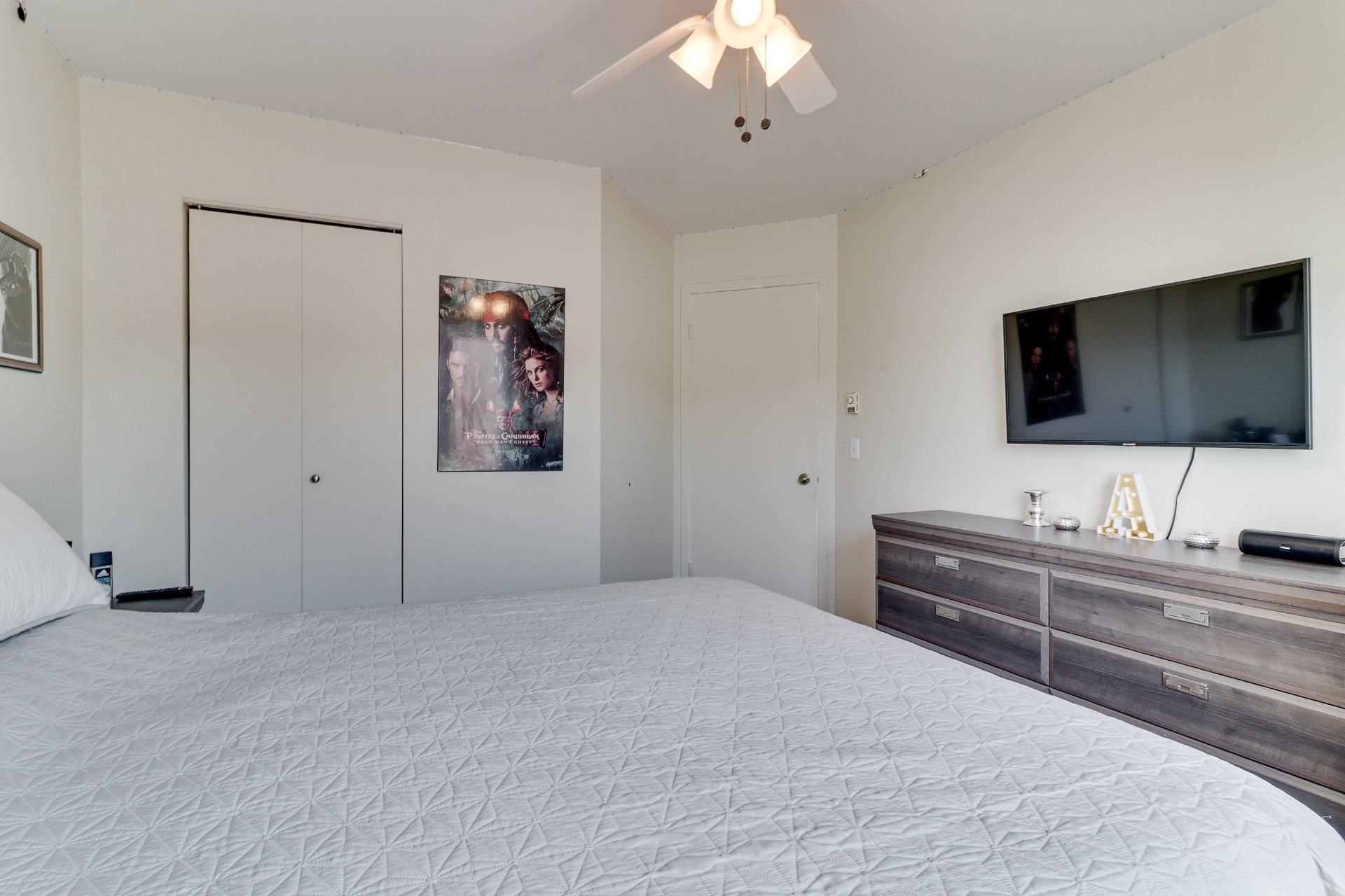 









1239


Boul. Iberville

, 401,
Repentigny (Repentigny),




QC
J5Y3H7

