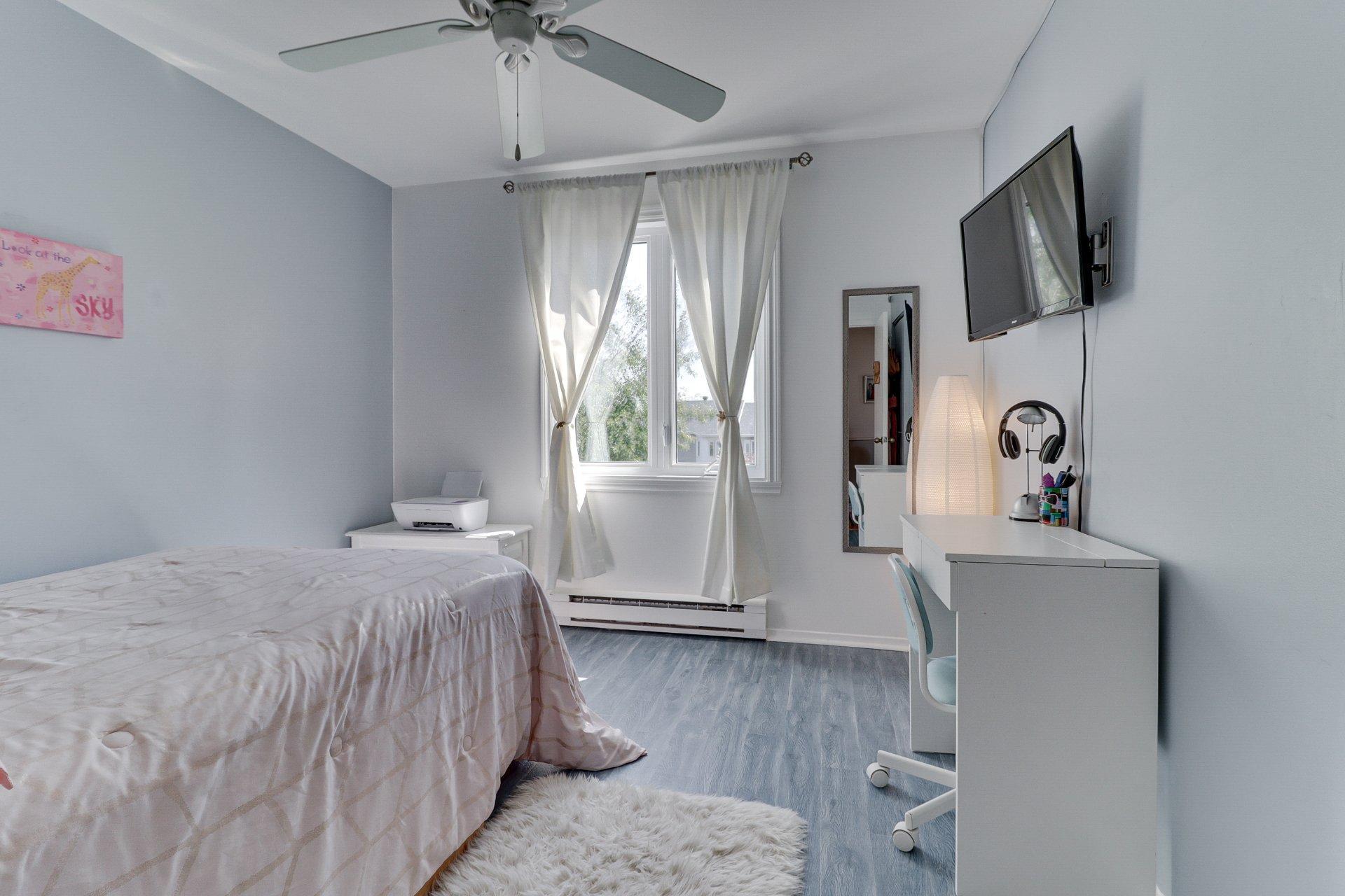 









1239


Boul. Iberville

, 401,
Repentigny (Repentigny),




QC
J5Y3H7

