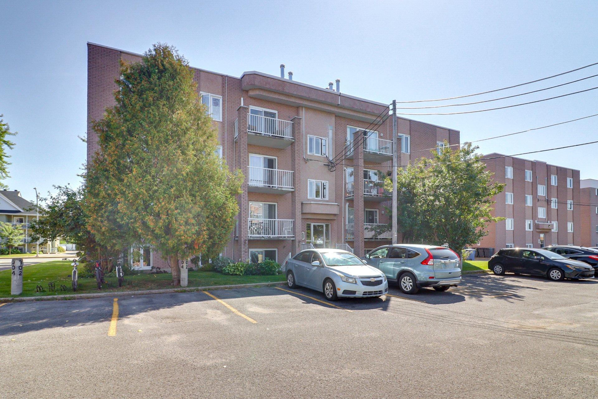 









1239


Boul. Iberville

, 401,
Repentigny (Repentigny),




QC
J5Y3H7

