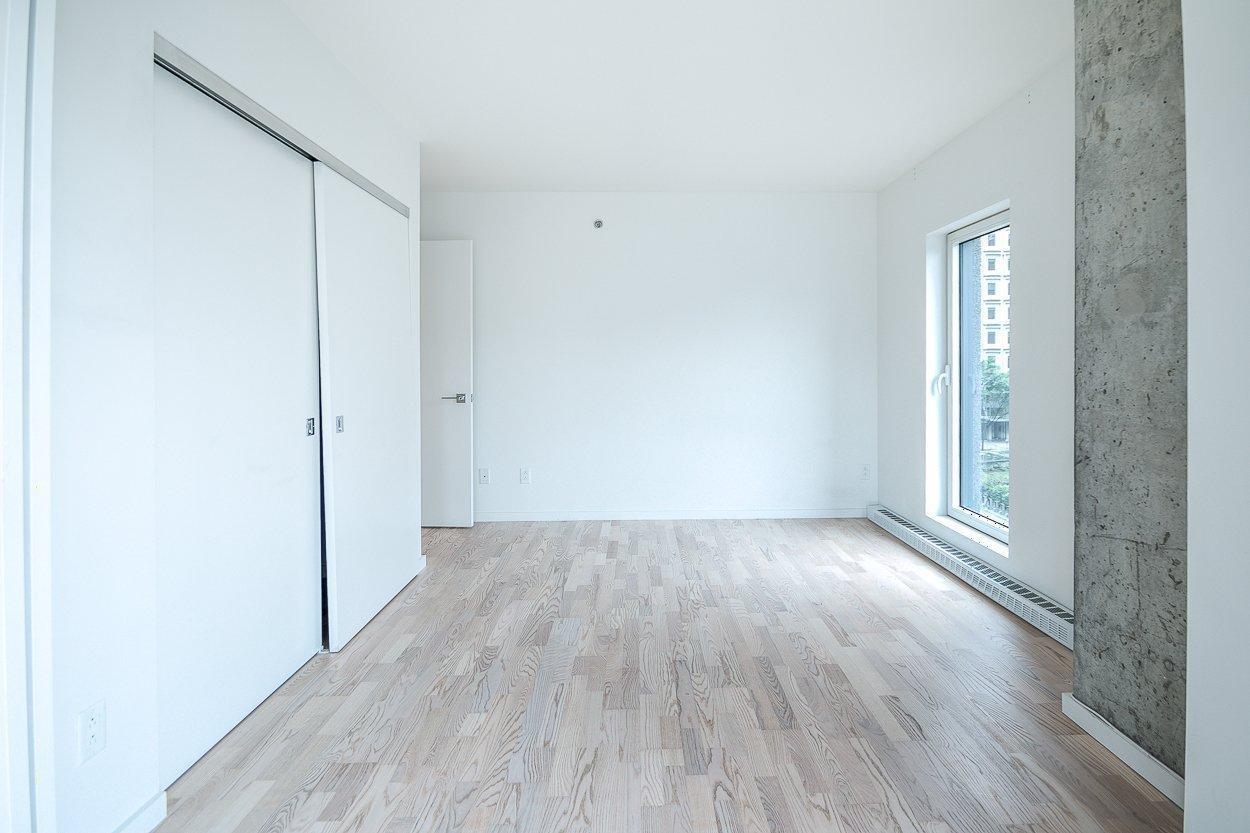 









350


Boul. De Maisonneuve O.

, 407,
Montréal (Ville-Marie),




QC
H3A0B4

