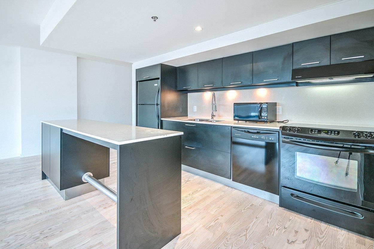 









350


Boul. De Maisonneuve O.

, 407,
Montréal (Ville-Marie),




QC
H3A0B4

