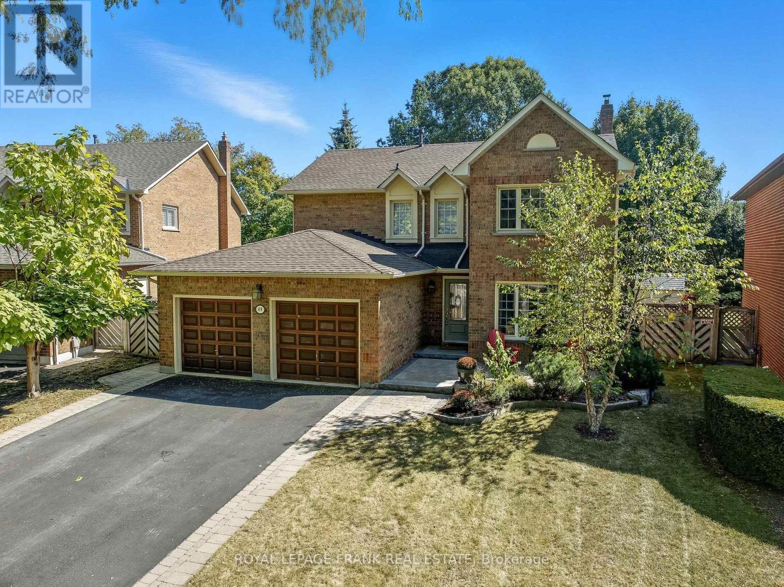 












49 RICE DRIVE

,
Whitby (Pringle Creek),




Ontario
L1N7Z3

