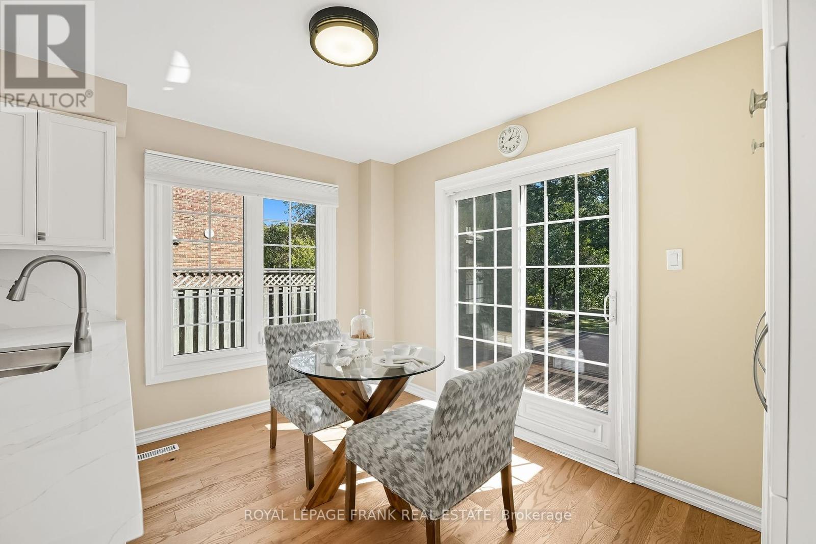 












49 RICE DRIVE

,
Whitby (Pringle Creek),




Ontario
L1N7Z3

