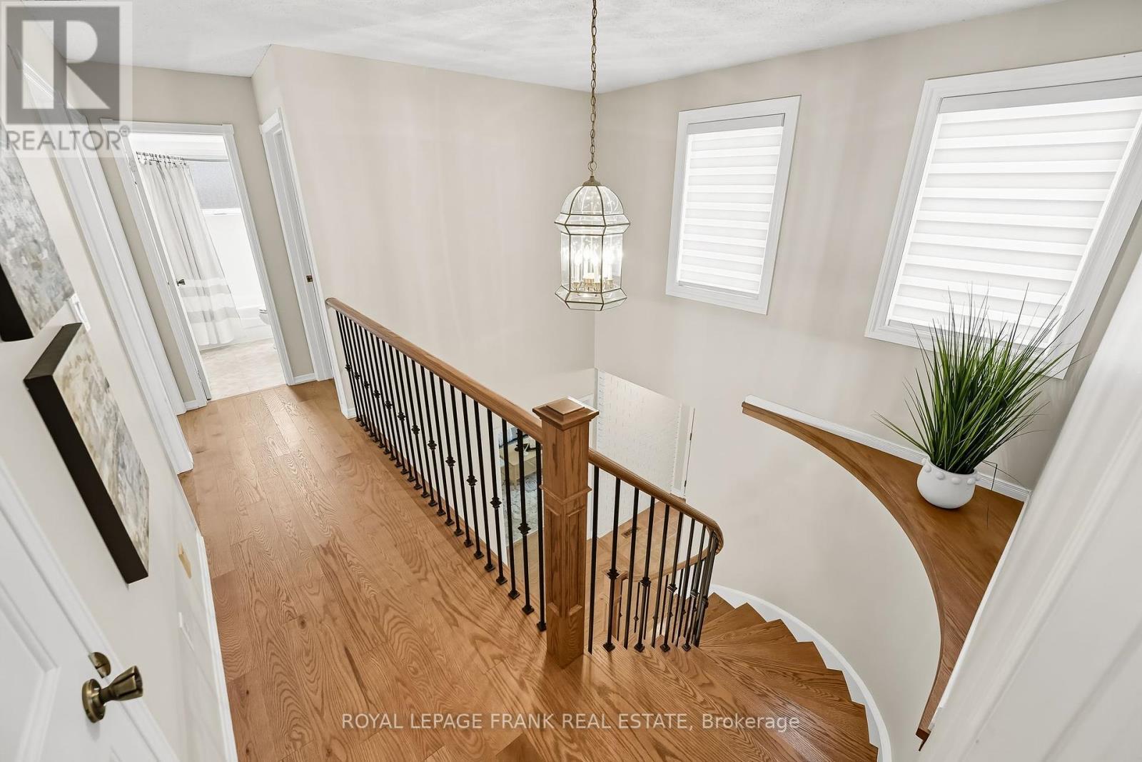 












49 RICE DRIVE

,
Whitby (Pringle Creek),




Ontario
L1N7Z3

