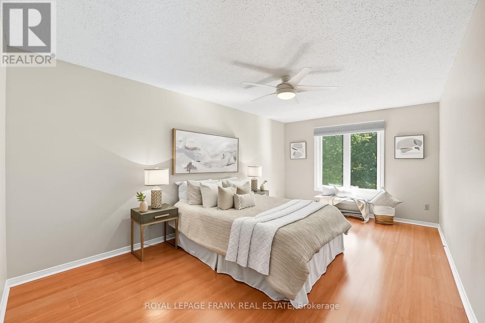 












49 RICE DRIVE

,
Whitby (Pringle Creek),




Ontario
L1N7Z3

