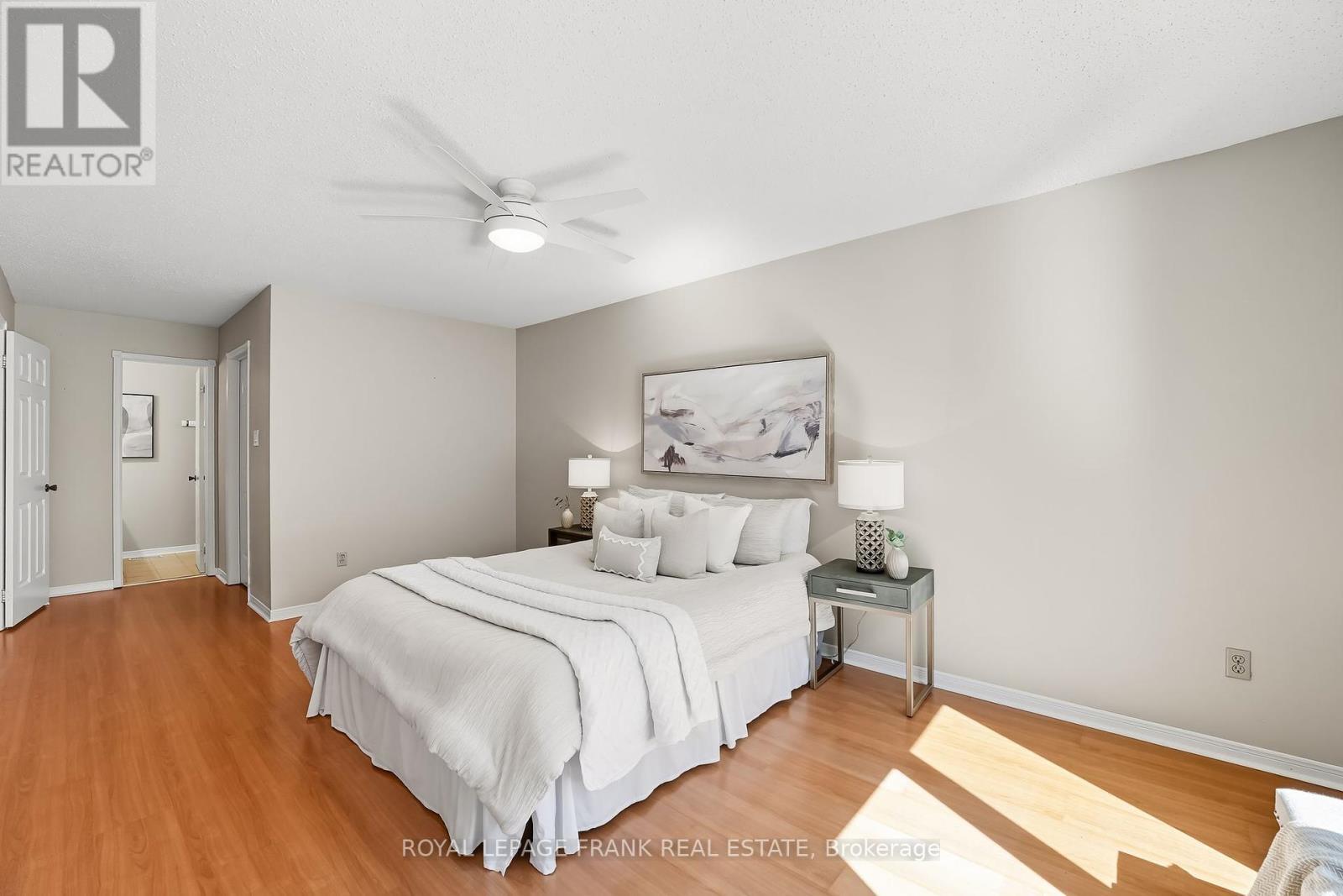 












49 RICE DRIVE

,
Whitby (Pringle Creek),




Ontario
L1N7Z3

