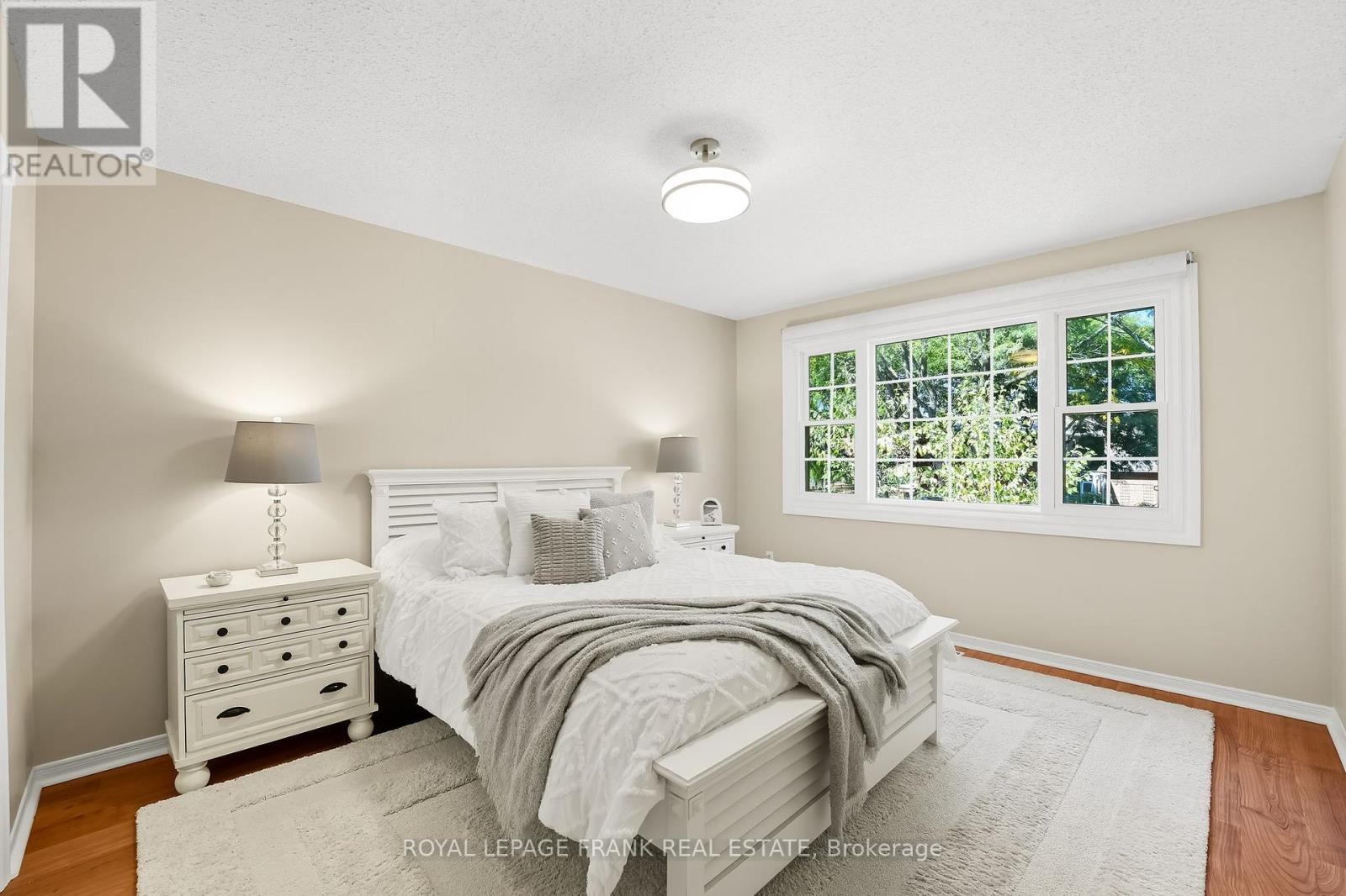












49 RICE DRIVE

,
Whitby (Pringle Creek),




Ontario
L1N7Z3


