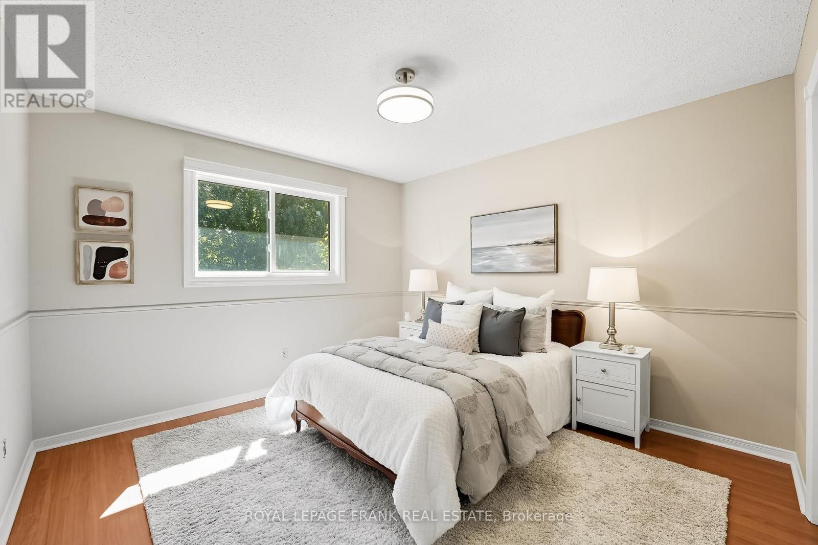 












49 RICE DRIVE

,
Whitby (Pringle Creek),




Ontario
L1N7Z3

