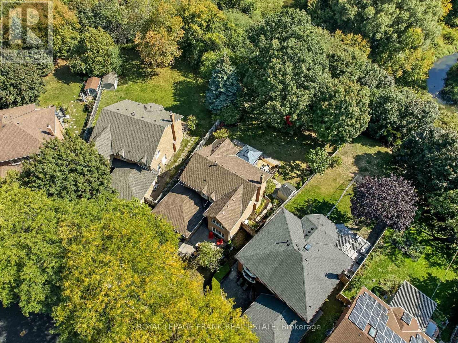 












49 RICE DRIVE

,
Whitby (Pringle Creek),




Ontario
L1N7Z3

