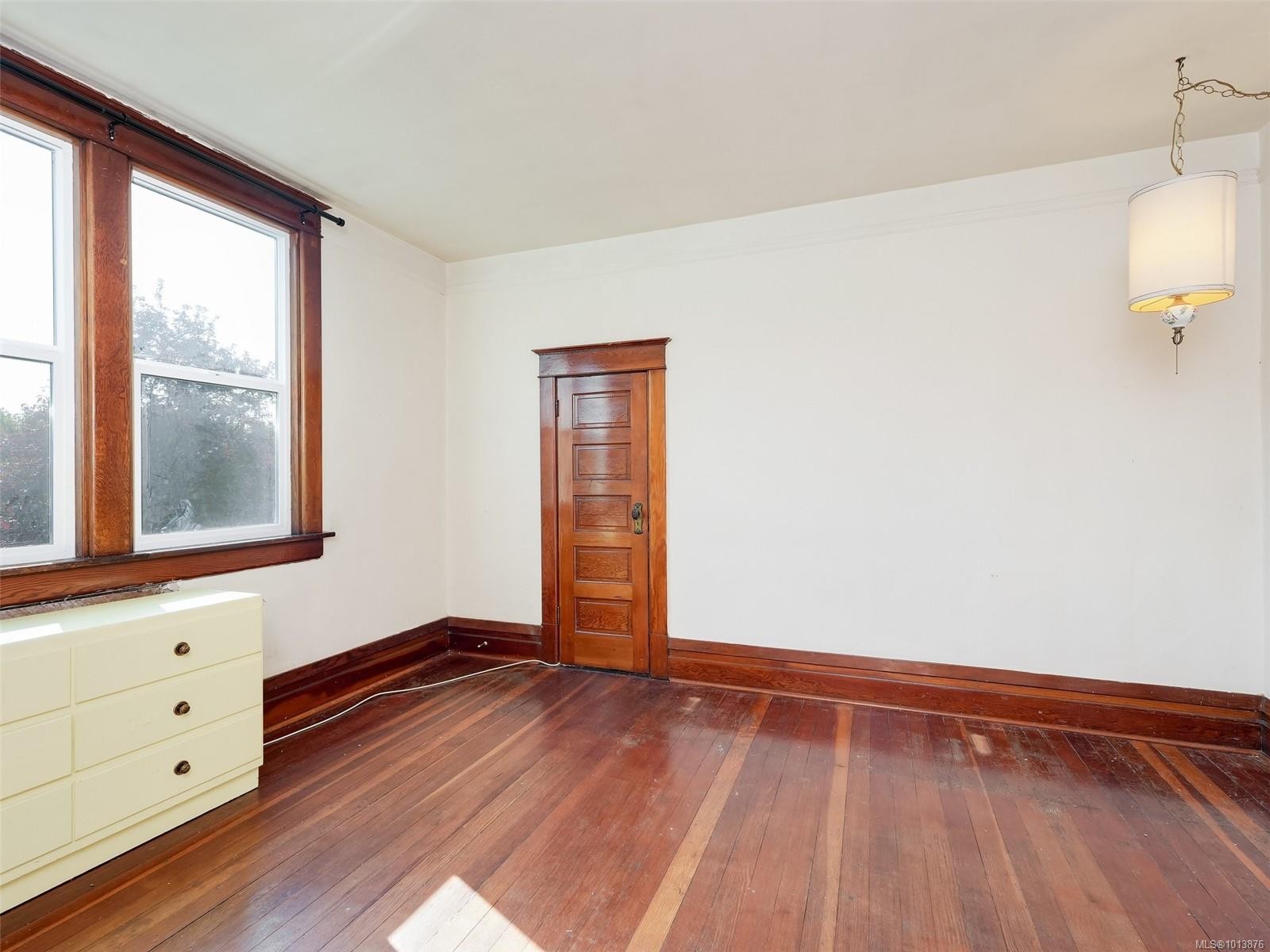 









1250


Fairfield

Rd,
Victoria,




BC
V8V 3B5

