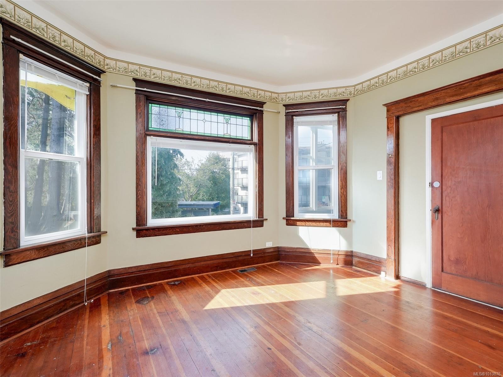 









1250


Fairfield

Rd,
Victoria,




BC
V8V 3B5

