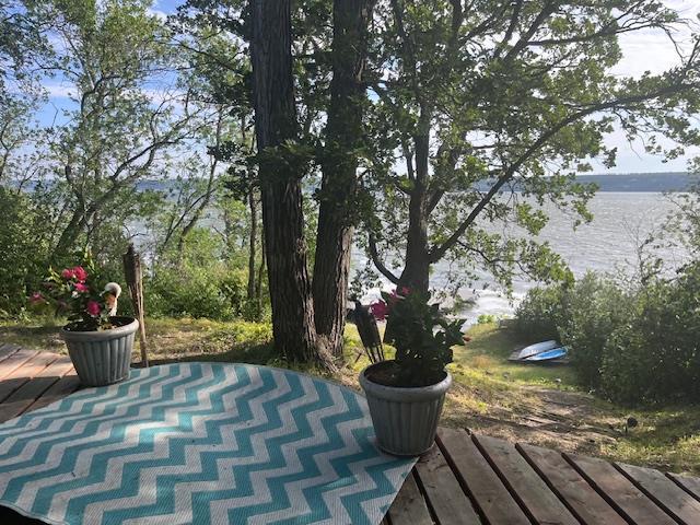 












35 Oak Bend Road

,
Pelican Lake,




Manitoba
R0K1R0

