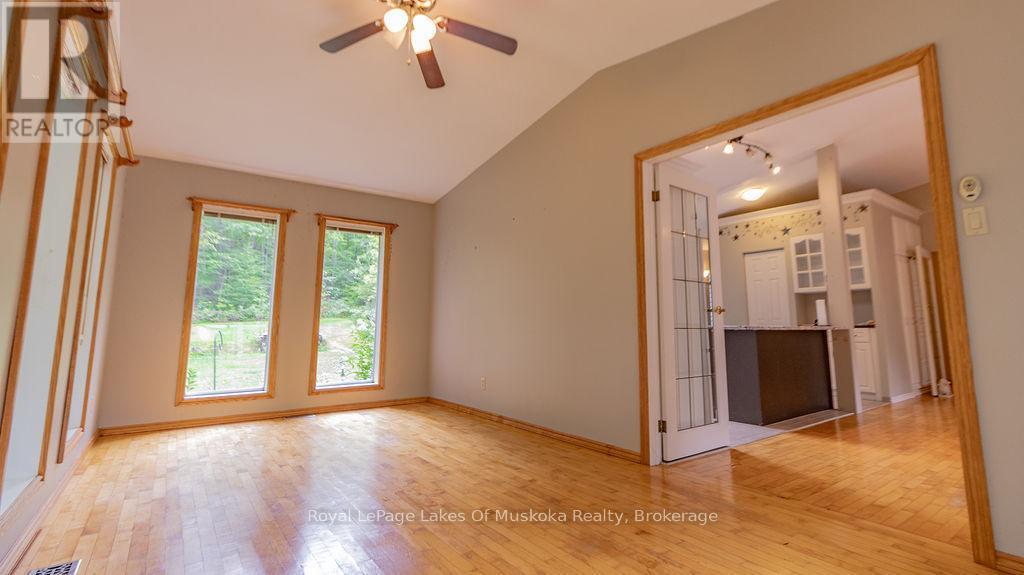 












4244 MUSKOKA ROAD 117

,
Lake of Bays (Franklin),




Ontario
P0B1A0

