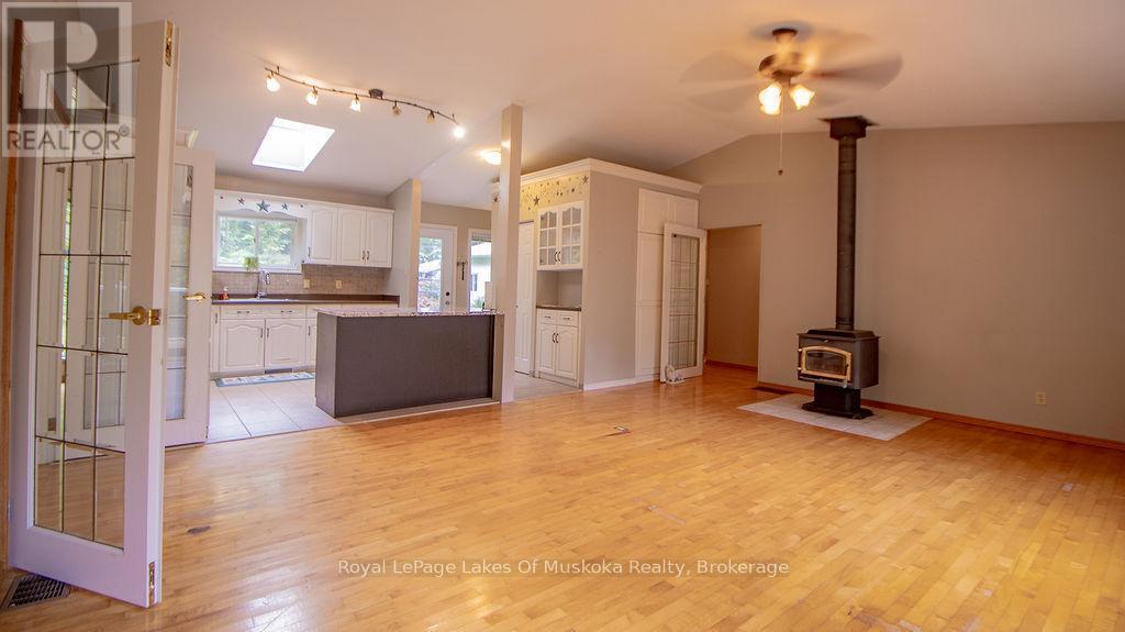 












4244 MUSKOKA ROAD 117

,
Lake of Bays (Franklin),




Ontario
P0B1A0

