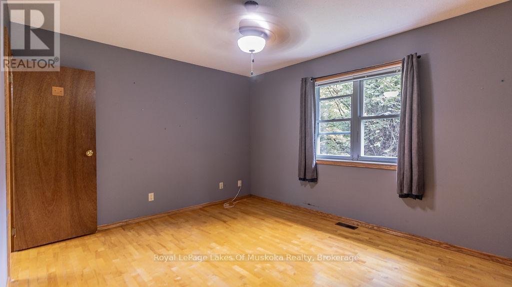 












4244 MUSKOKA ROAD 117

,
Lake of Bays (Franklin),




Ontario
P0B1A0

