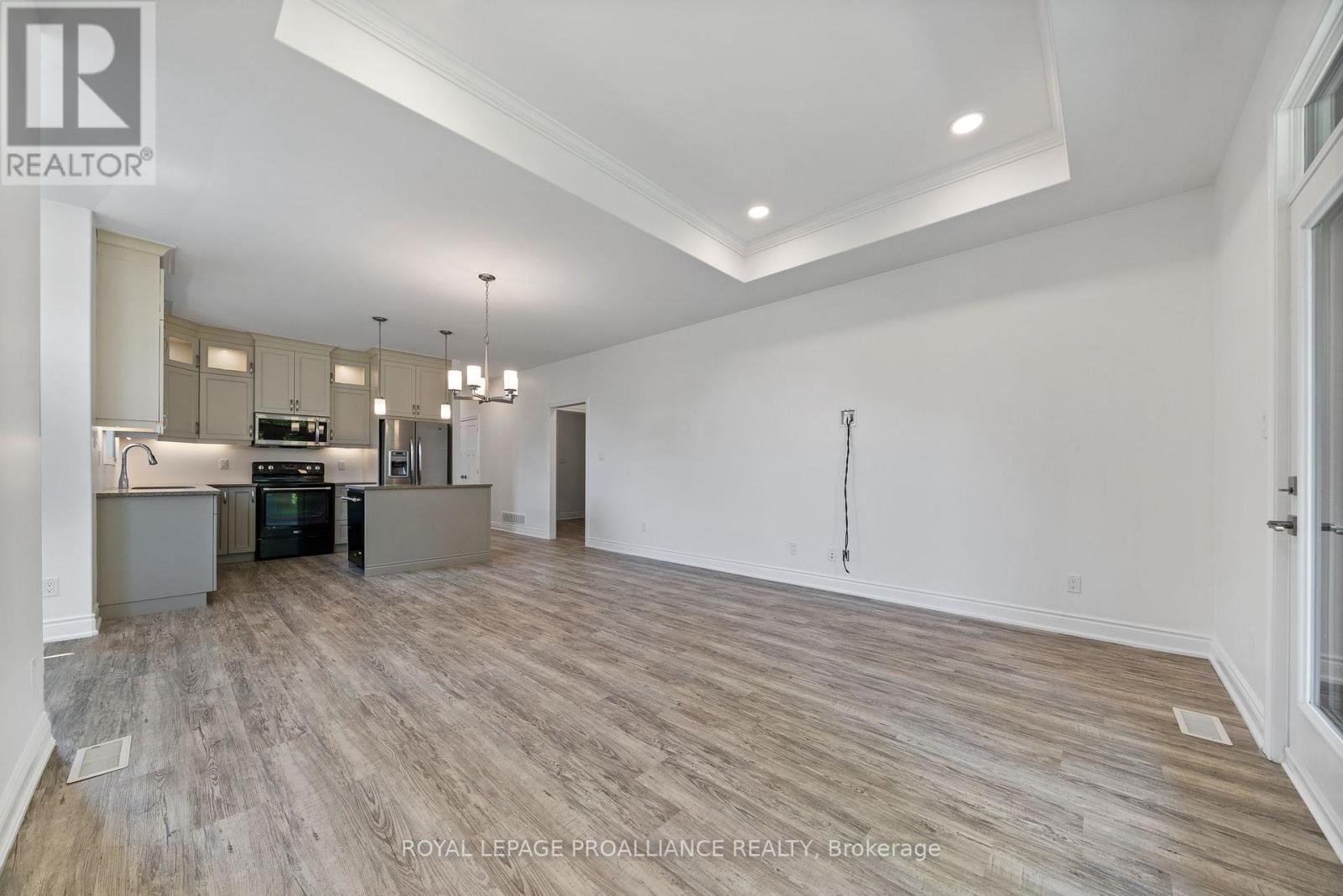 












12 DORMAN STREET

,
Brighton,




Ontario
K0K1H0

