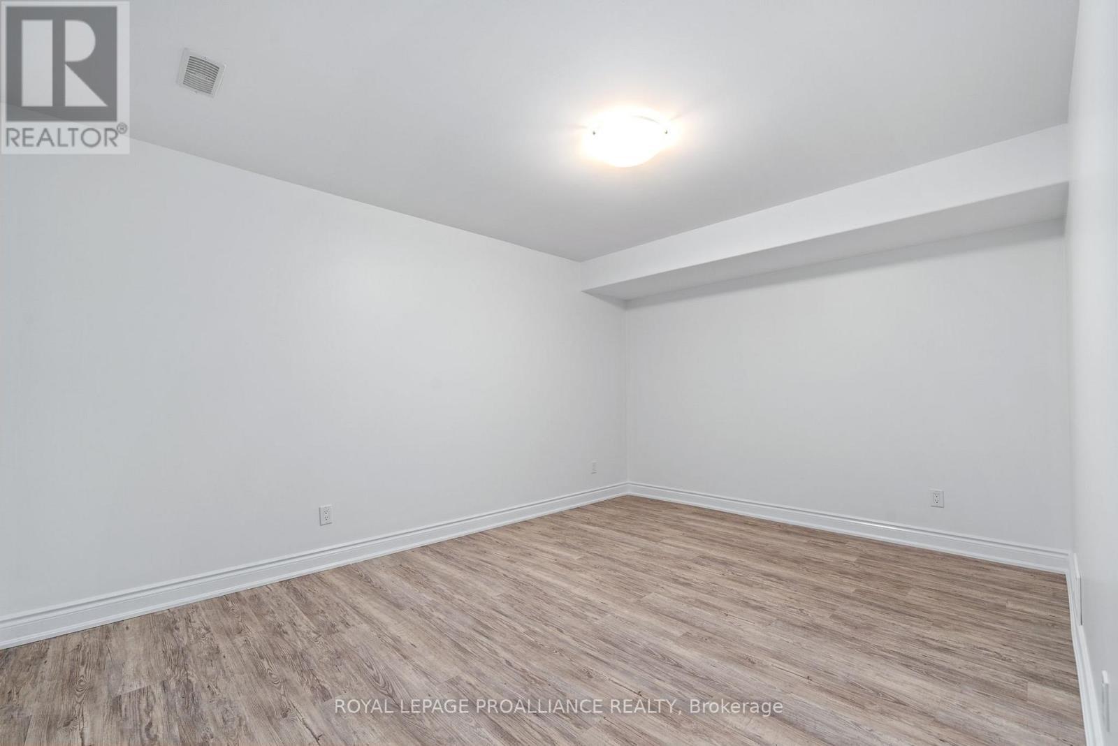 












12 DORMAN STREET

,
Brighton,




Ontario
K0K1H0

