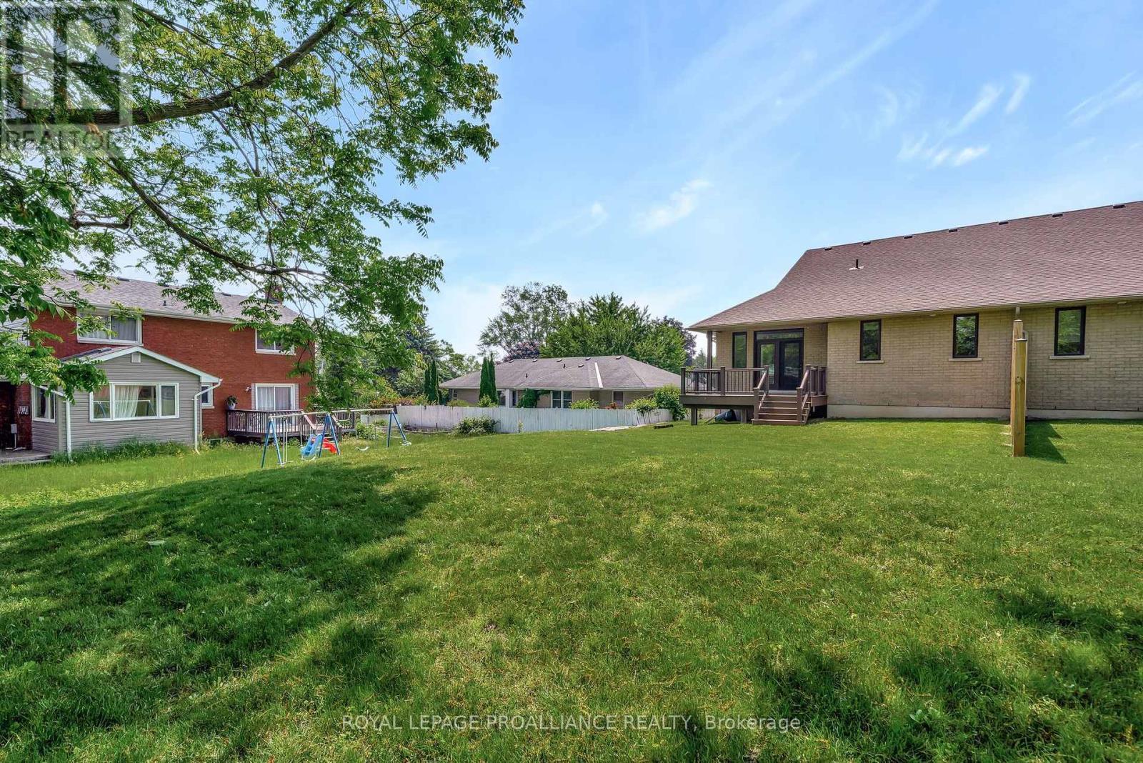 












12 DORMAN STREET

,
Brighton,




Ontario
K0K1H0

