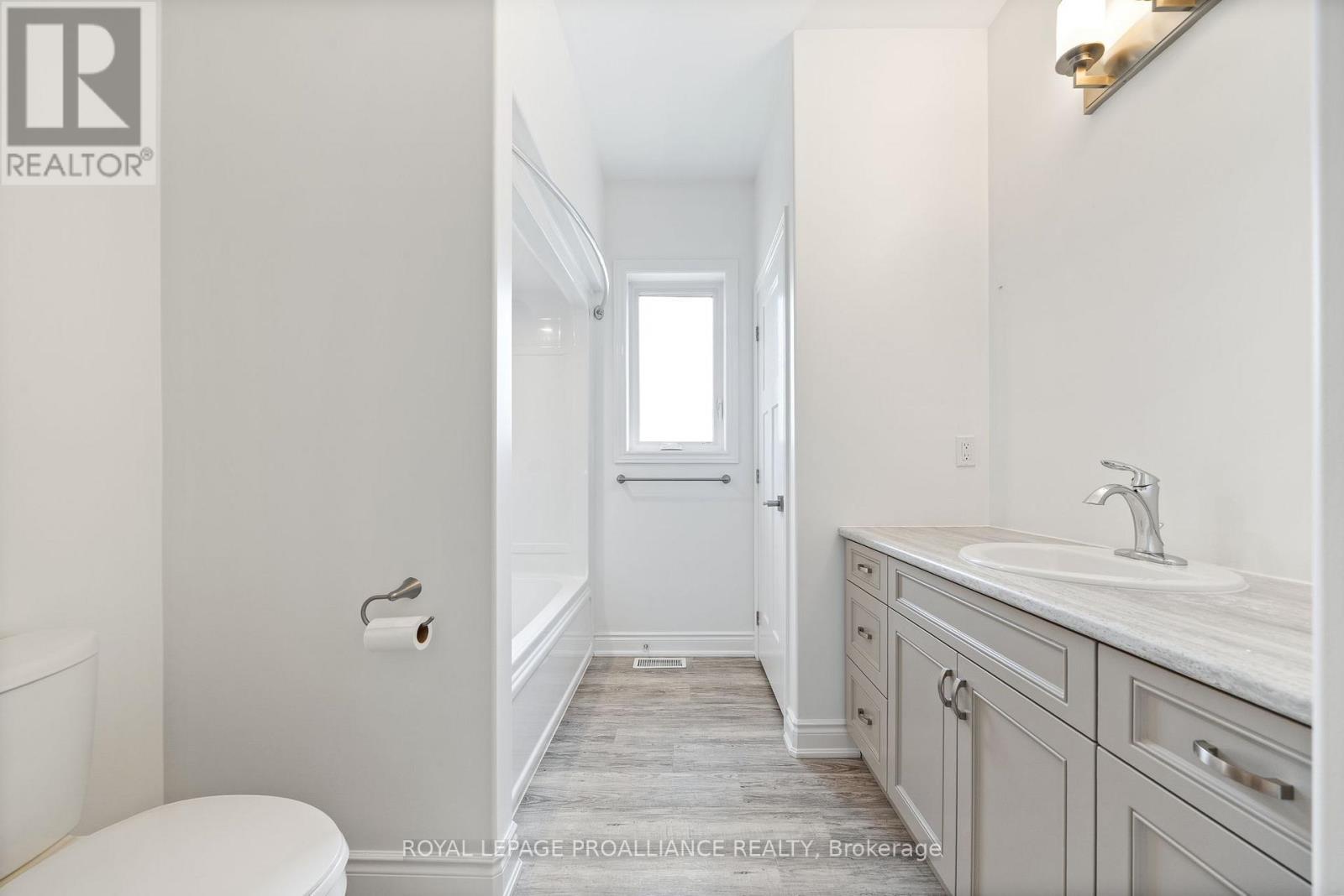 












12 DORMAN STREET

,
Brighton,




Ontario
K0K1H0

