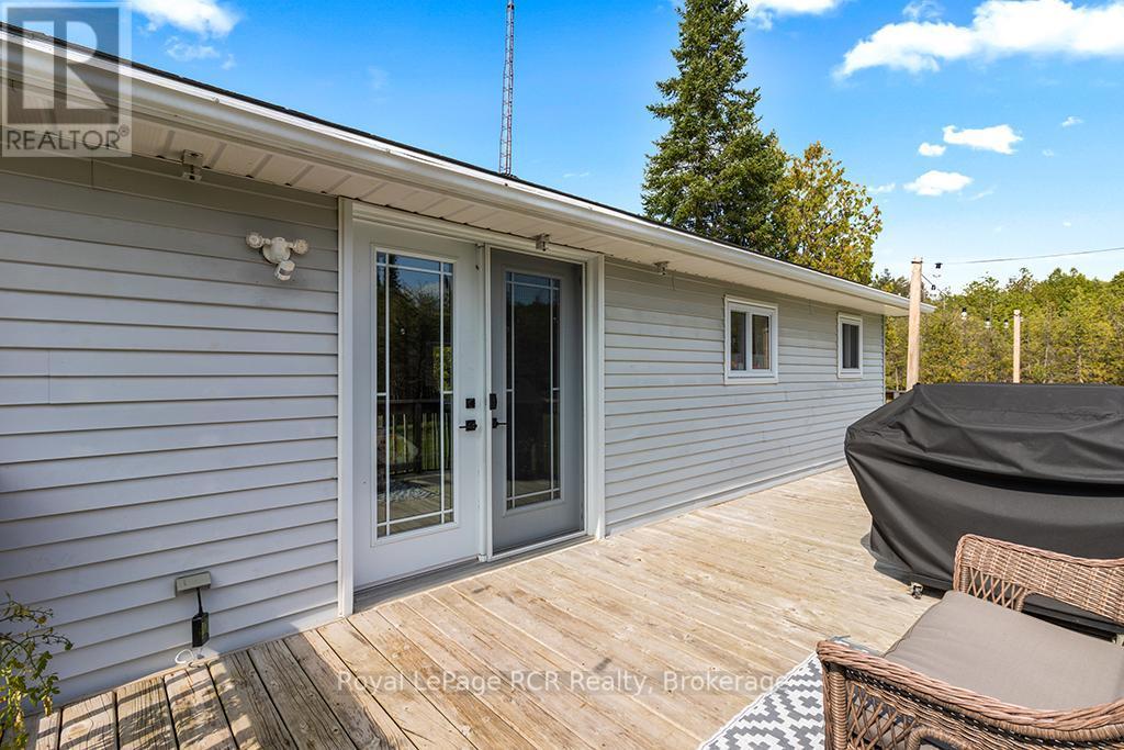 












282848 NORMANBY-BENTINCK TOWNLINE

,
West Grey,




Ontario
N0G1R0

