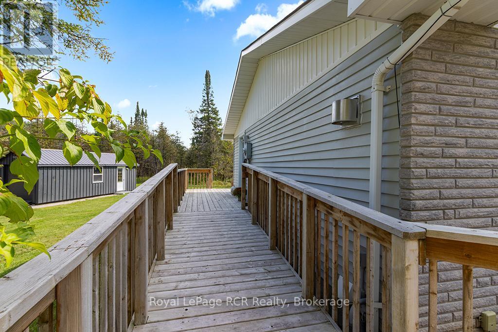 












282848 NORMANBY-BENTINCK TOWNLINE

,
West Grey,




Ontario
N0G1R0

