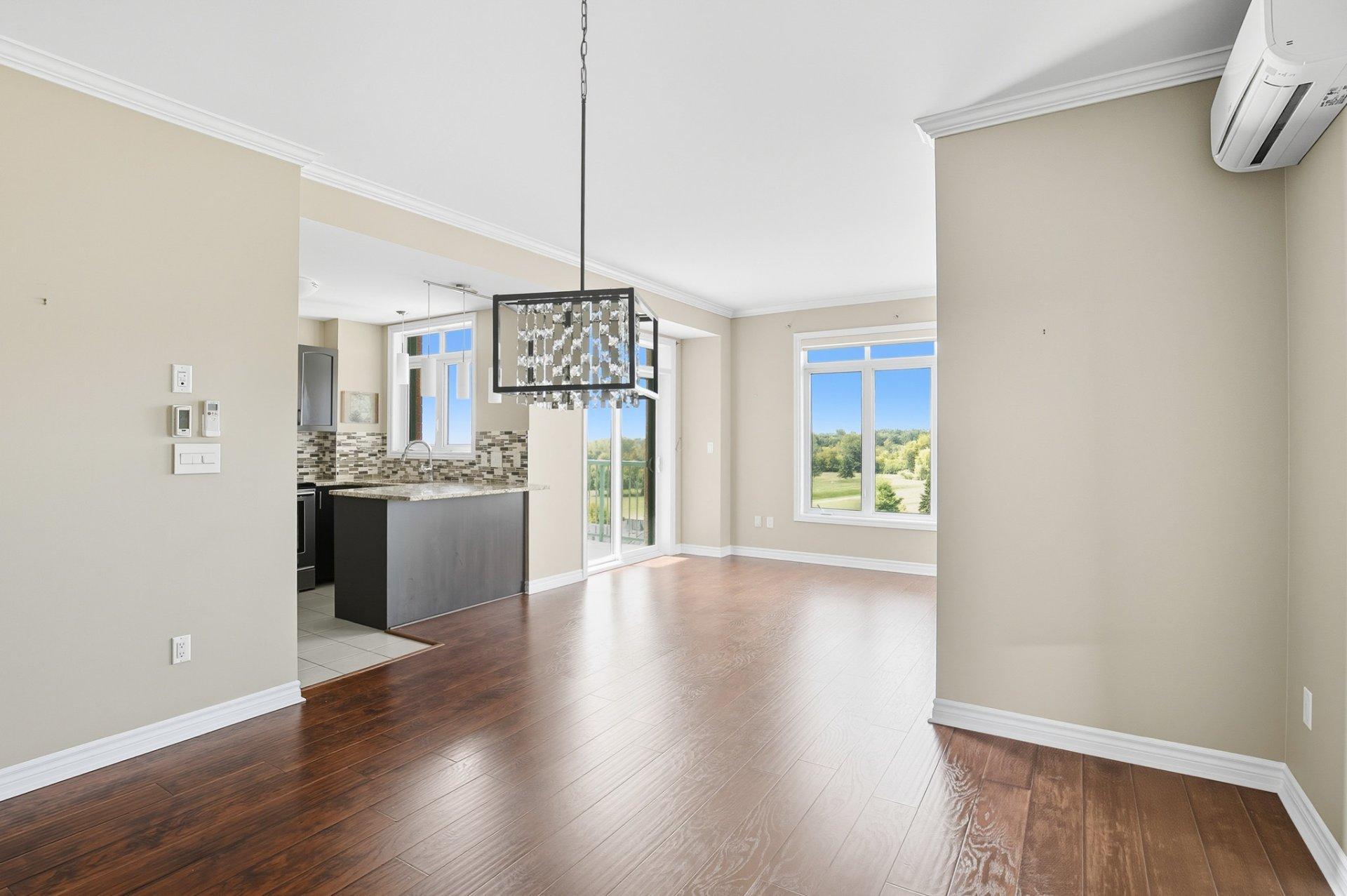 









1180


Ch. d'Aylmer

, 512,
Gatineau (Aylmer),




QC
J9H0G5

