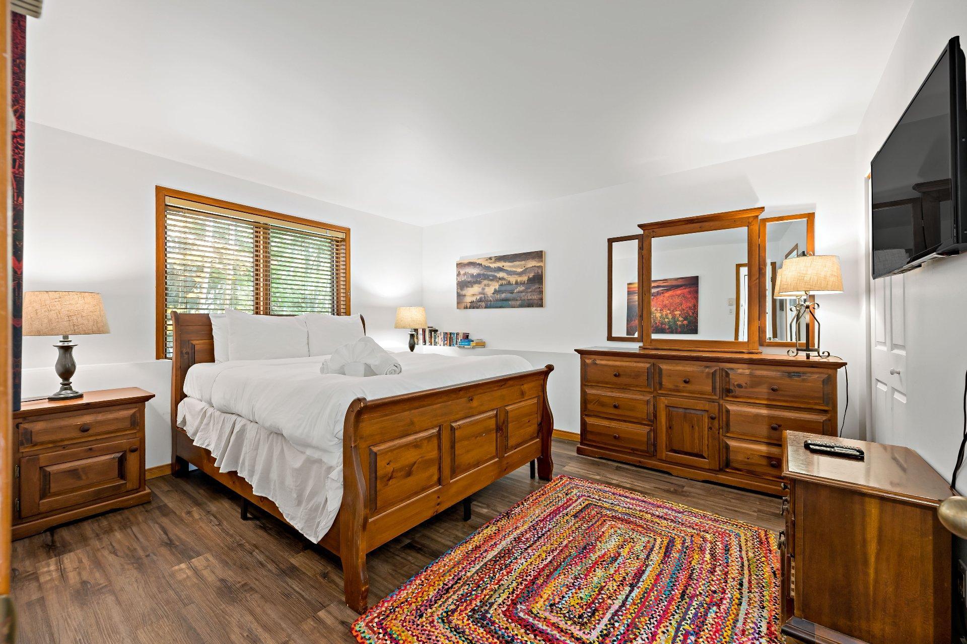 









197


Ch. de la Forêt

, 9,
Mont-Tremblant,




QC
J8E3K8

