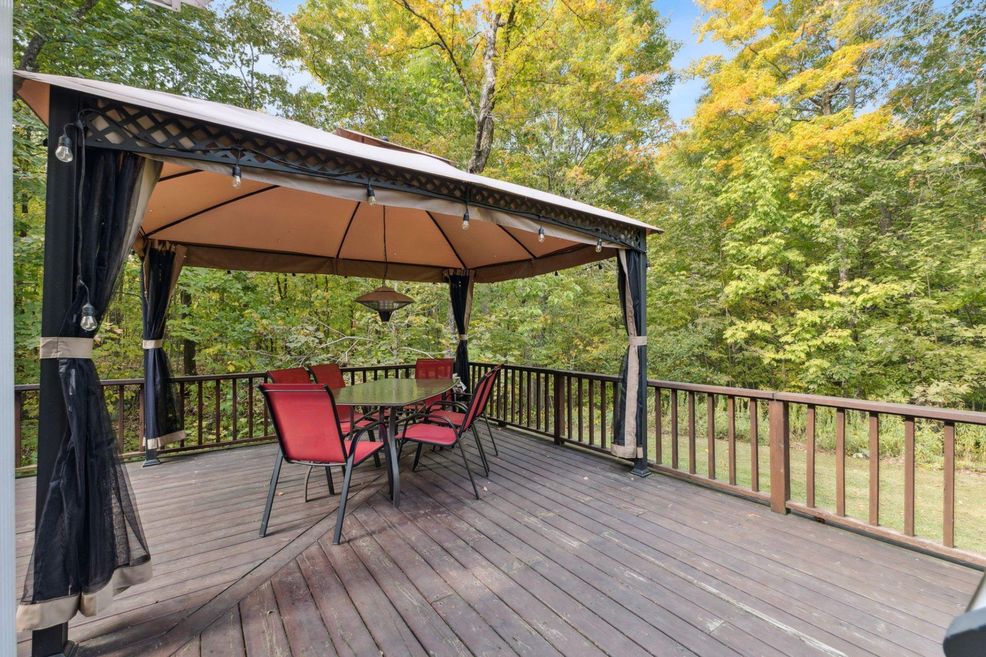 









27


Rue Degas

,
Cantley,




QC
J8V3L6

