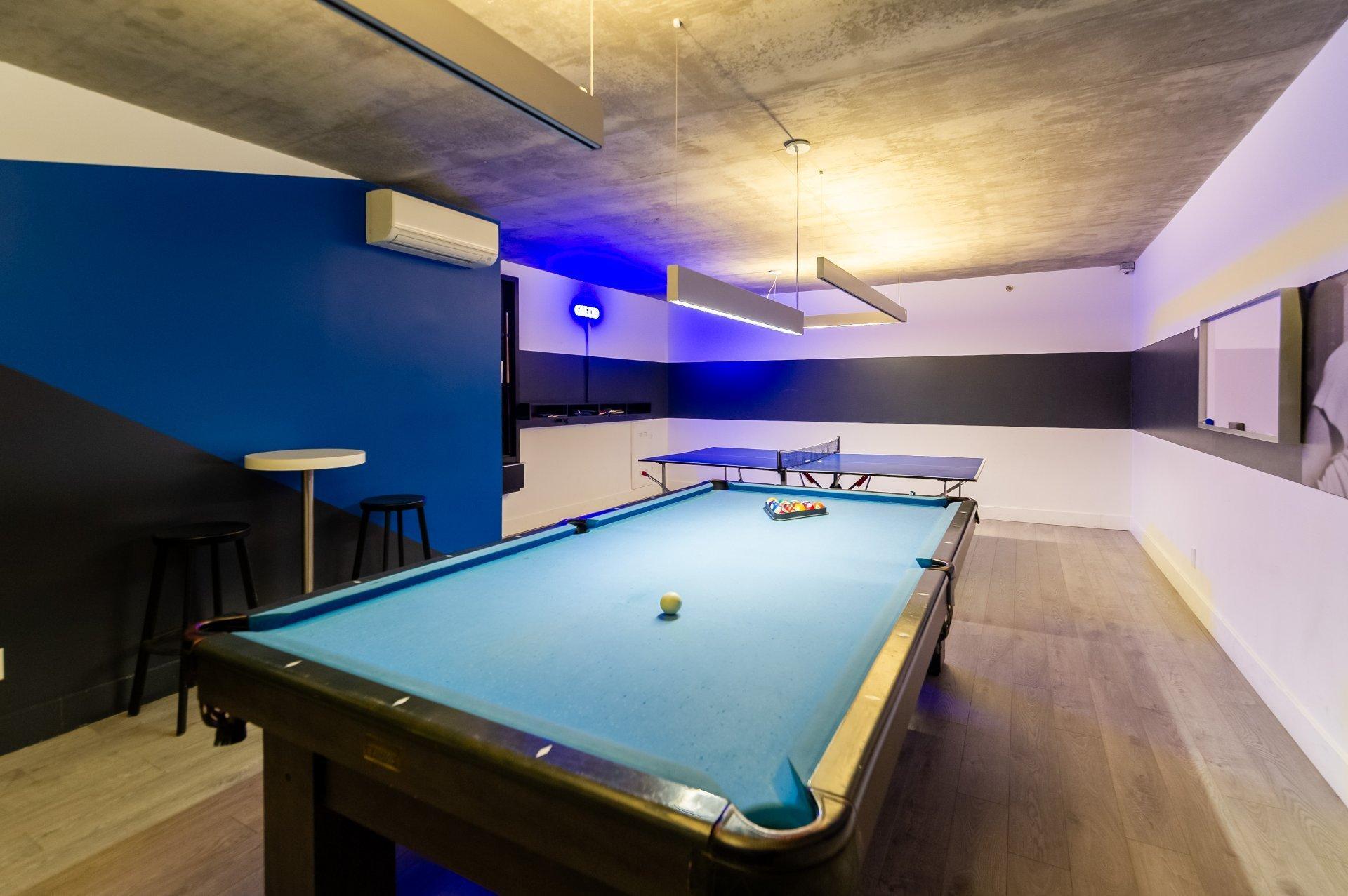 









1414


Rue Chomedey

, 1648,
Montréal (Ville-Marie),




QC
H3H0A2

