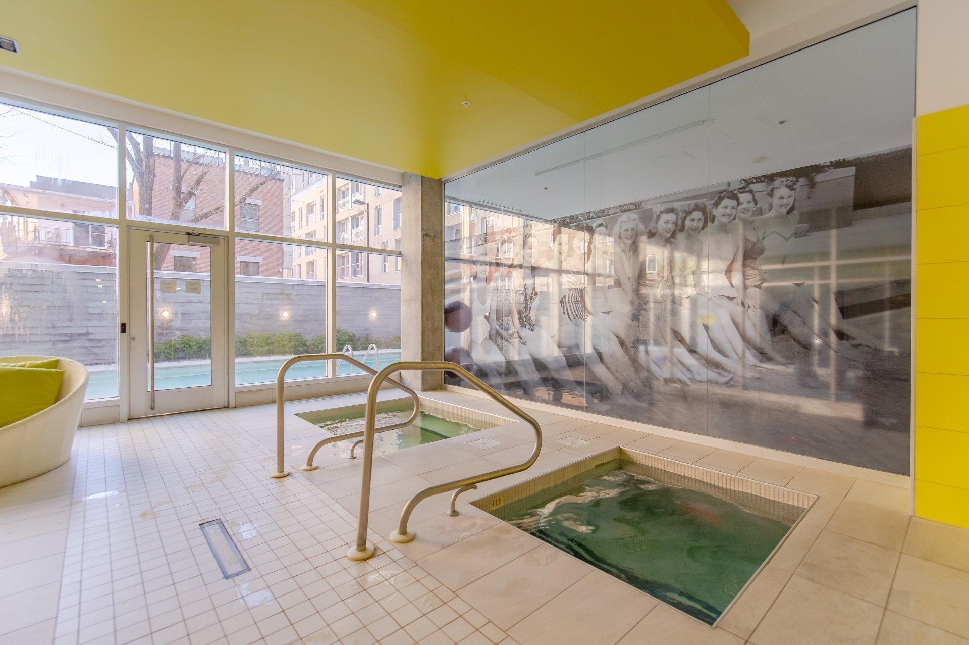 









1414


Rue Chomedey

, 1648,
Montréal (Ville-Marie),




QC
H3H0A2

