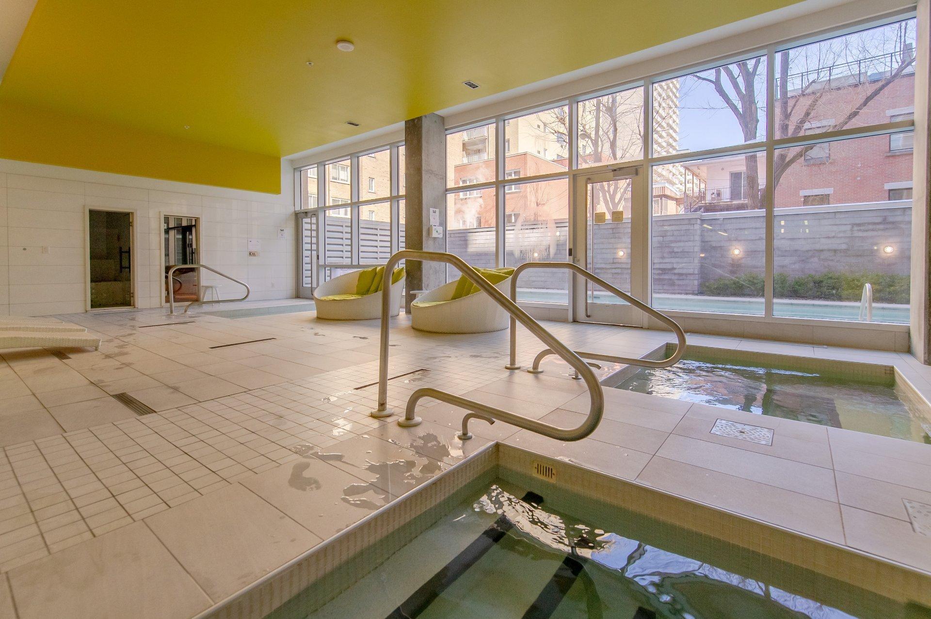 









1414


Rue Chomedey

, 1648,
Montréal (Ville-Marie),




QC
H3H0A2

