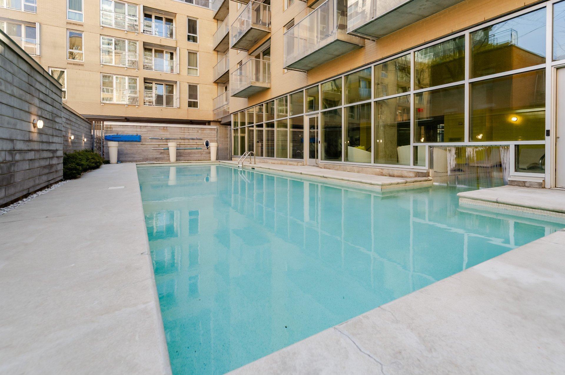 









1414


Rue Chomedey

, 1648,
Montréal (Ville-Marie),




QC
H3H0A2

