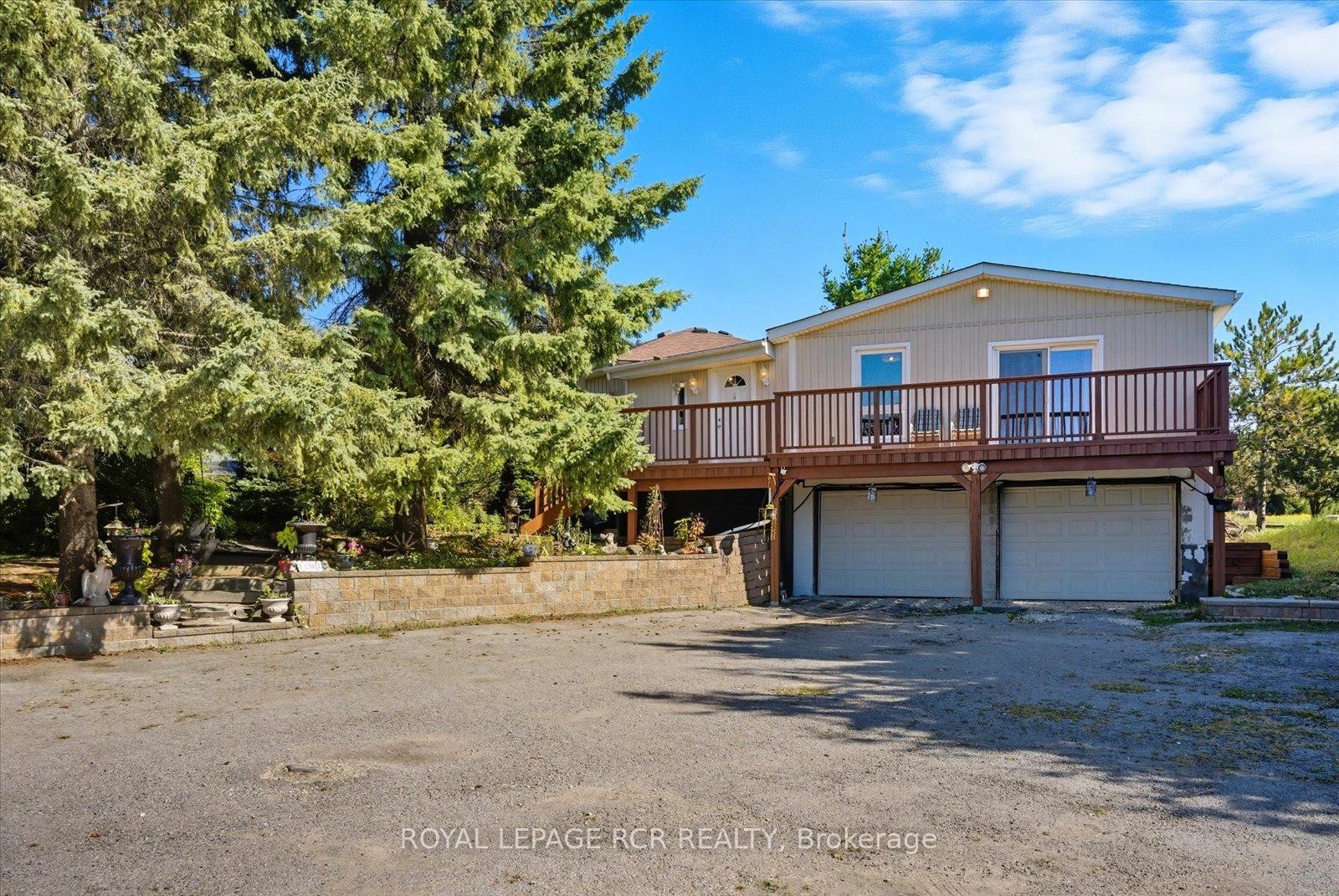 









1637


15

Side Road,
New Tecumseth,




ON
L0G 1W0

