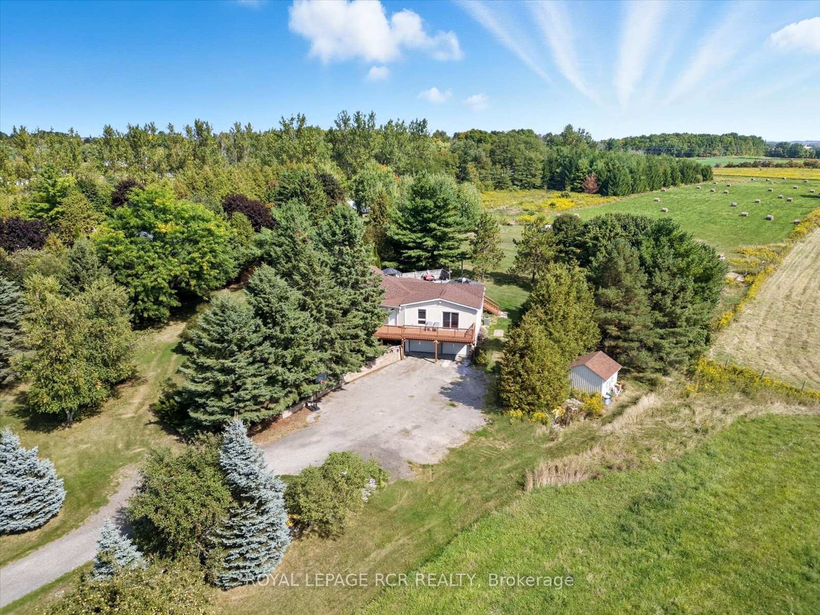 









1637


15

Side Road,
New Tecumseth,




ON
L0G 1W0

