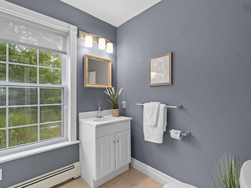 












12 Crystal Hill

,
Sambro Head,




NS
B3V 1N1

