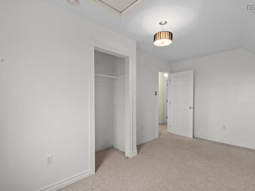 












12 Crystal Hill

,
Sambro Head,




NS
B3V 1N1

