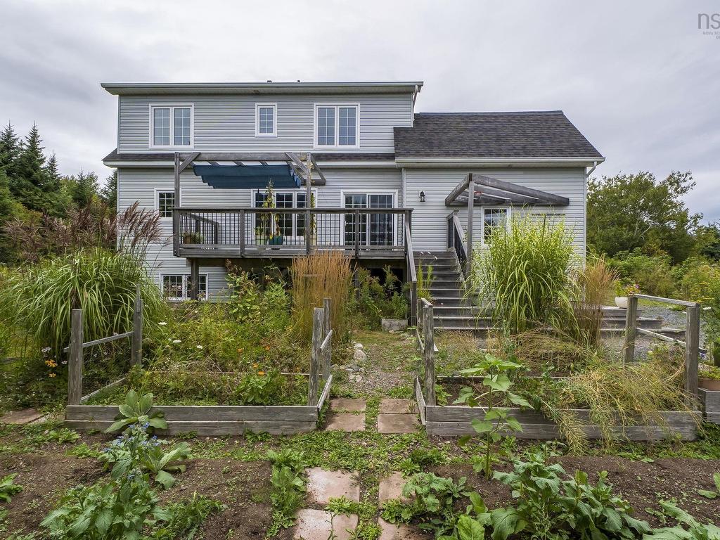 












12 Crystal Hill

,
Sambro Head,




NS
B3V 1N1

