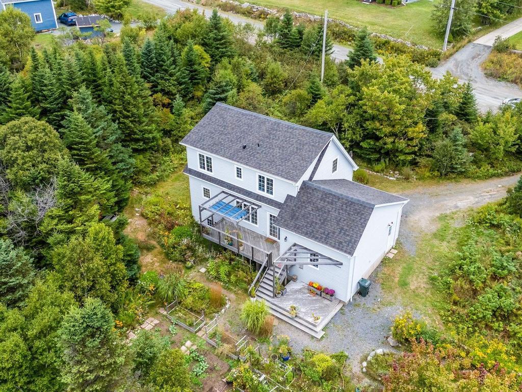 












12 Crystal Hill

,
Sambro Head,




NS
B3V 1N1

