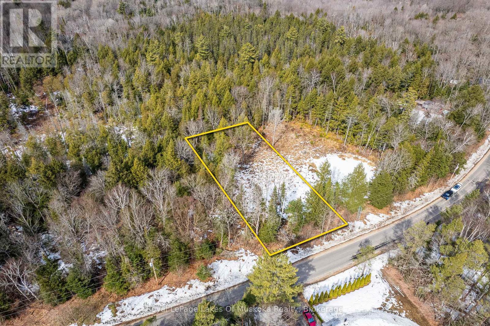 












PART LOT 4

,
Muskoka Lakes (Watt),







Ontario
P0B1M0

