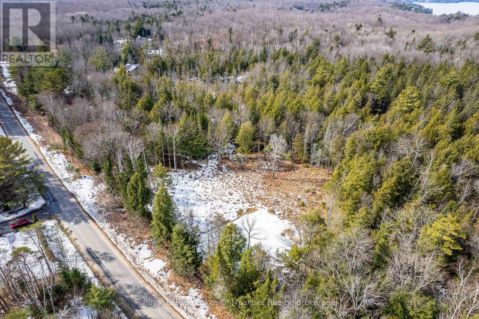












PART LOT 4

,
Muskoka Lakes (Watt),







Ontario
P0B1M0

