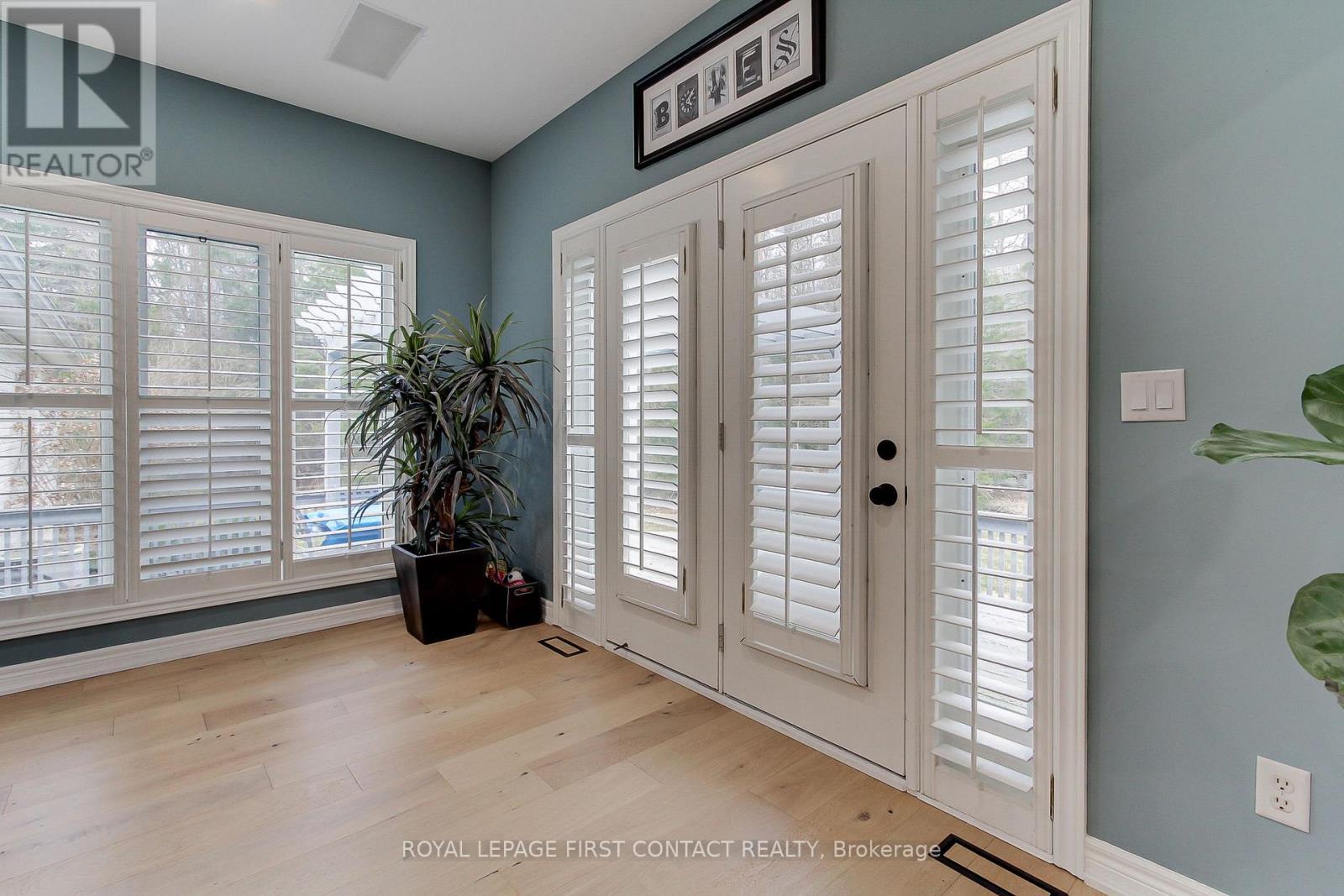 












8 PELOSI WAY

,
East Gwillimbury,




Ontario
L0G1M0

