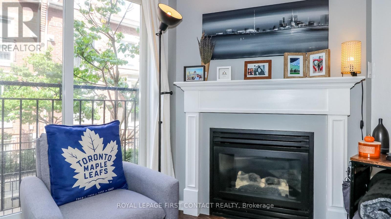 












719 - 10 LAIDLAW STREET

,
Toronto,




Ontario
M6K1X2

