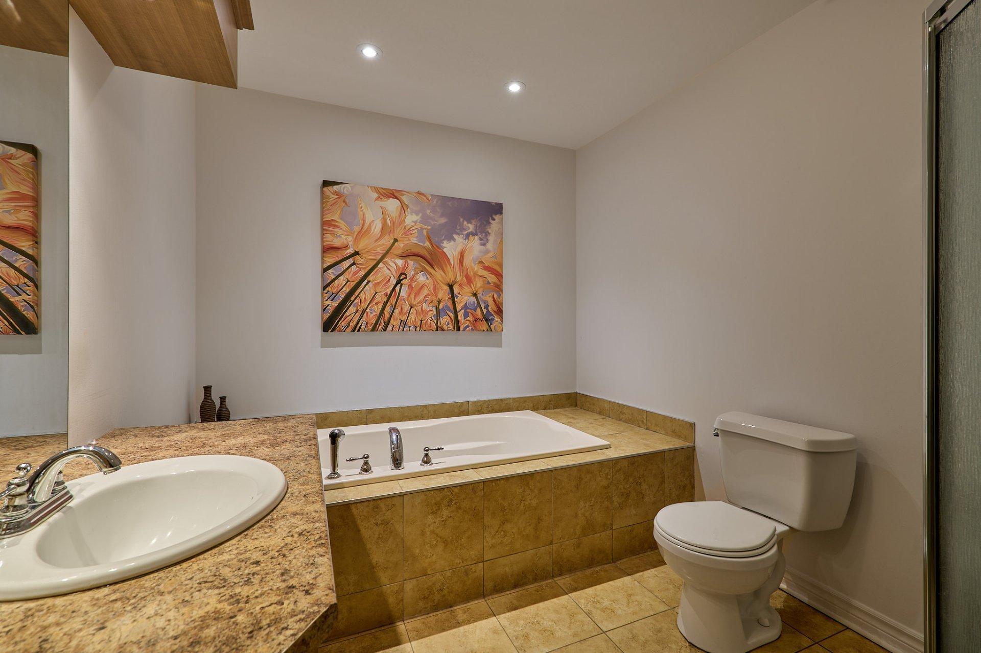 









59

 - 61


23e Avenue

,
Saint-Hippolyte,




QC
J8A1H8

