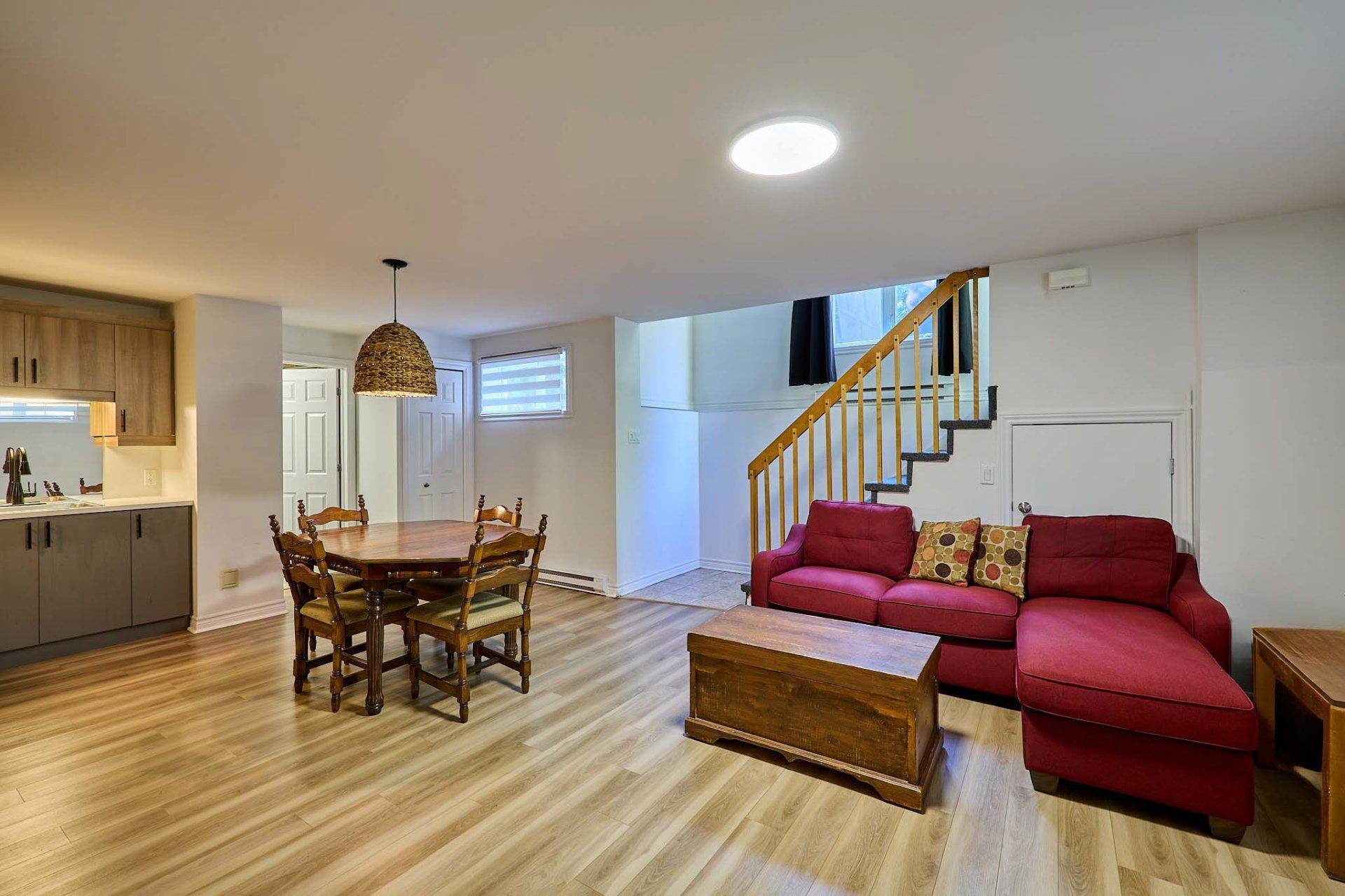 









59

 - 61


23e Avenue

,
Saint-Hippolyte,




QC
J8A1H8

