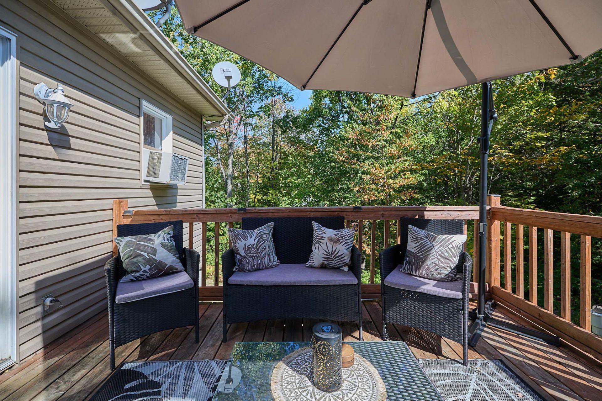 









59

 - 61


23e Avenue

,
Saint-Hippolyte,




QC
J8A1H8

