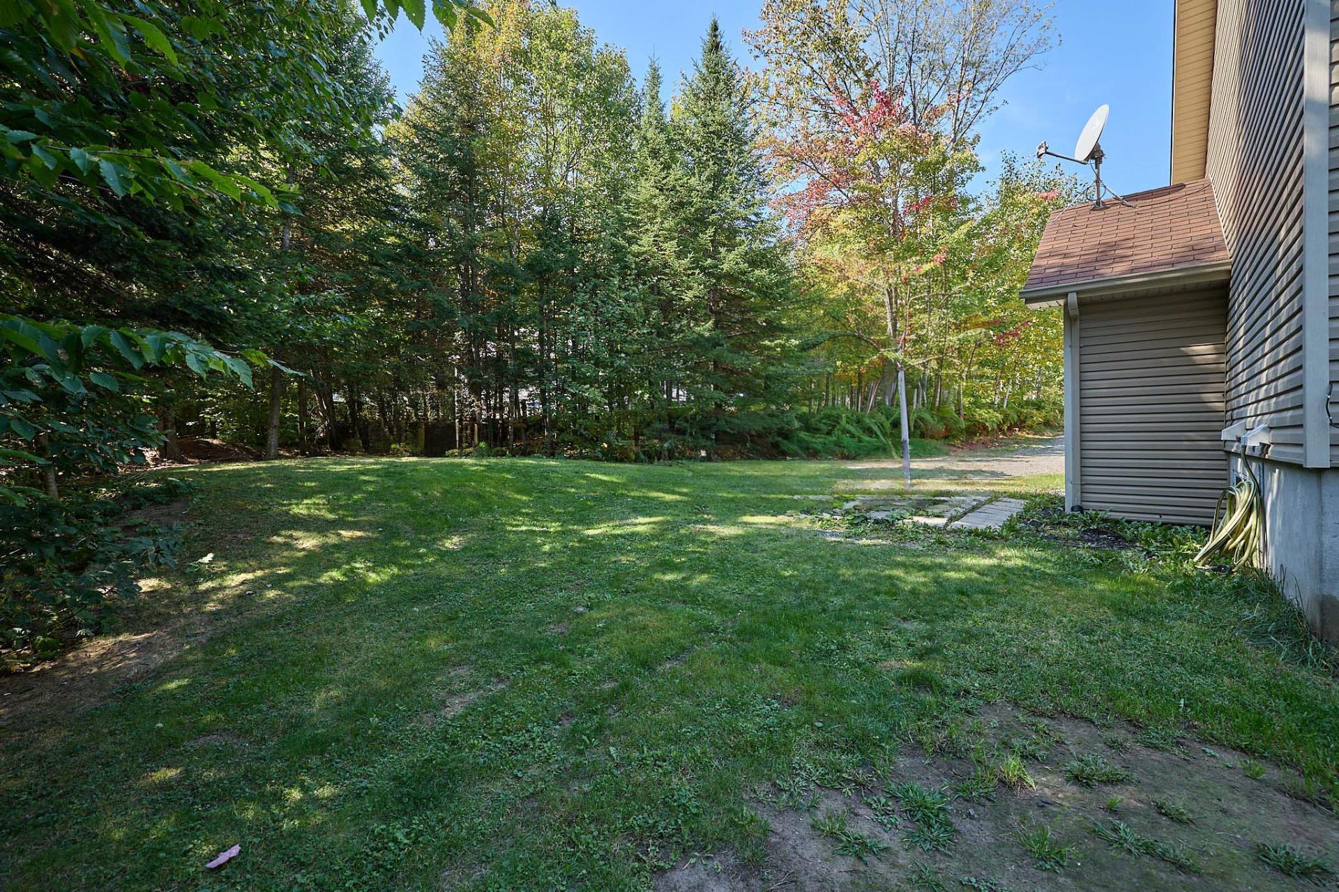 









59

 - 61


23e Avenue

,
Saint-Hippolyte,




QC
J8A1H8

