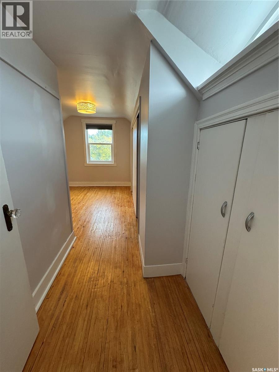 












529 Albert STREET

,
Hudson Bay,




Saskatchewan
S0E0Y0

