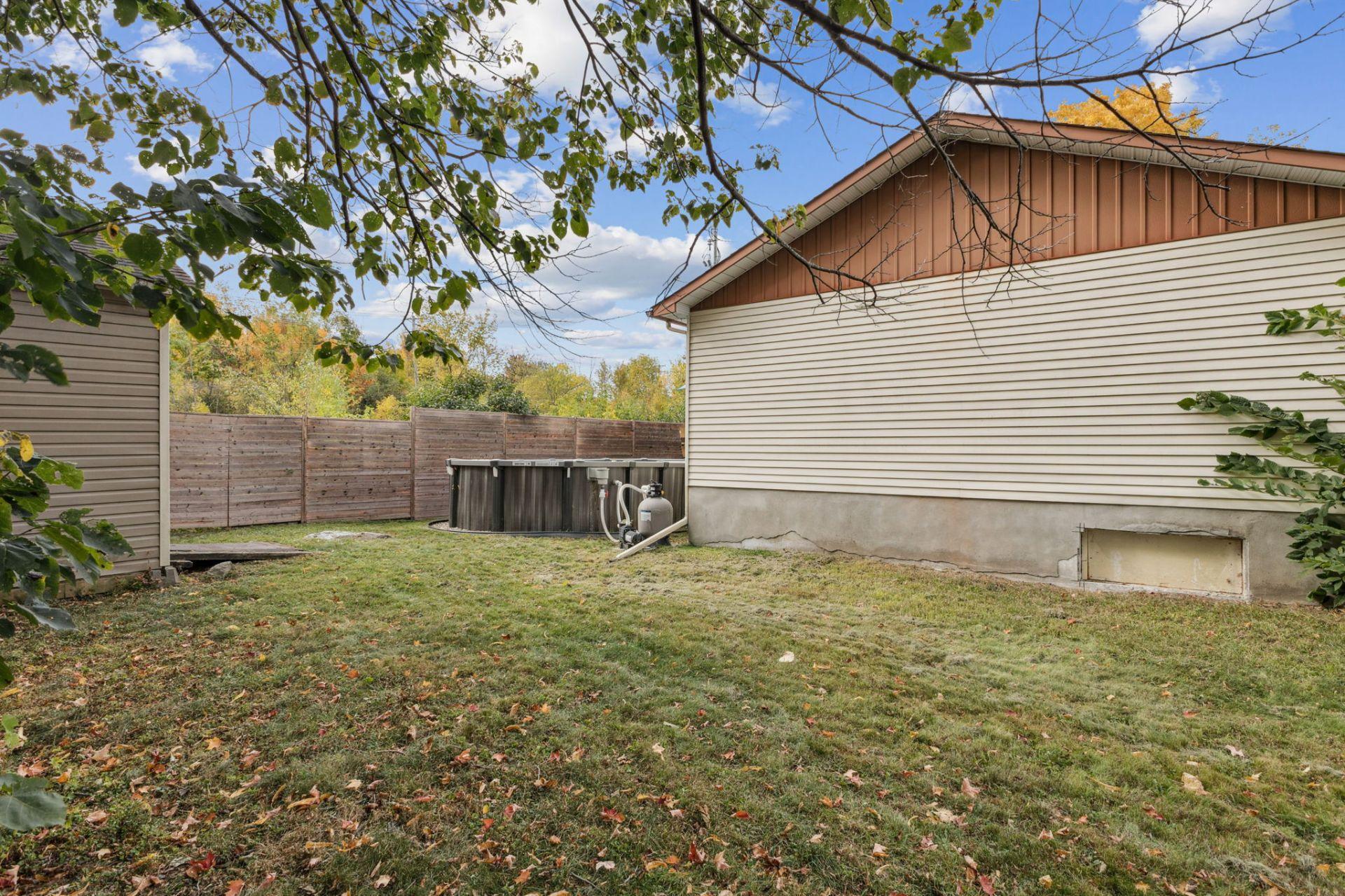 









21


Rue Poirier

,
Gatineau (Gatineau),




QC
J8V1A7

